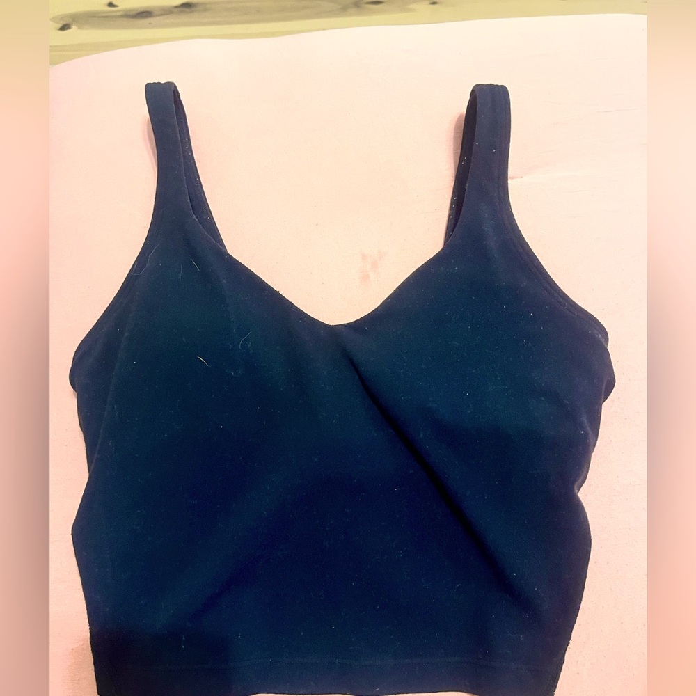 black align tank